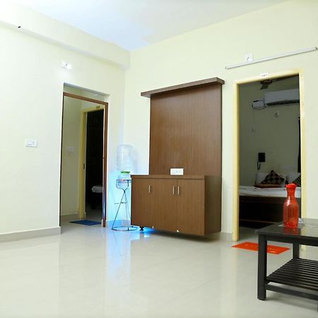 Lakeview Residency, Sricity Tada Extérieur photo