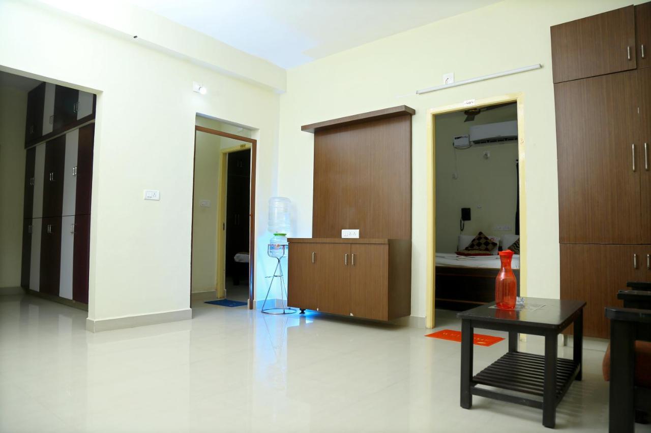 Lakeview Residency, Sricity Tada Extérieur photo